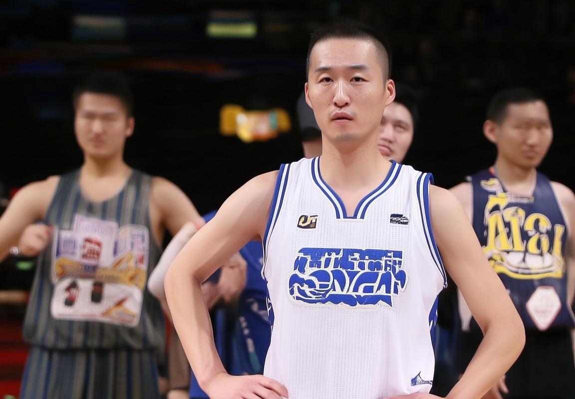 1617赛季公牛VS骑士：巅峰对决的战术解析与球员风采